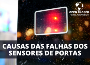 Sensores de portas automáticas em detalhe com luzes indicativas